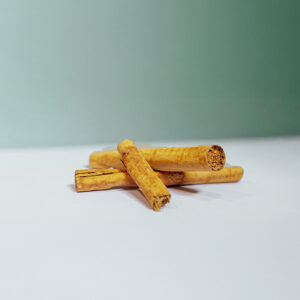 Rolled cinnamon sticks